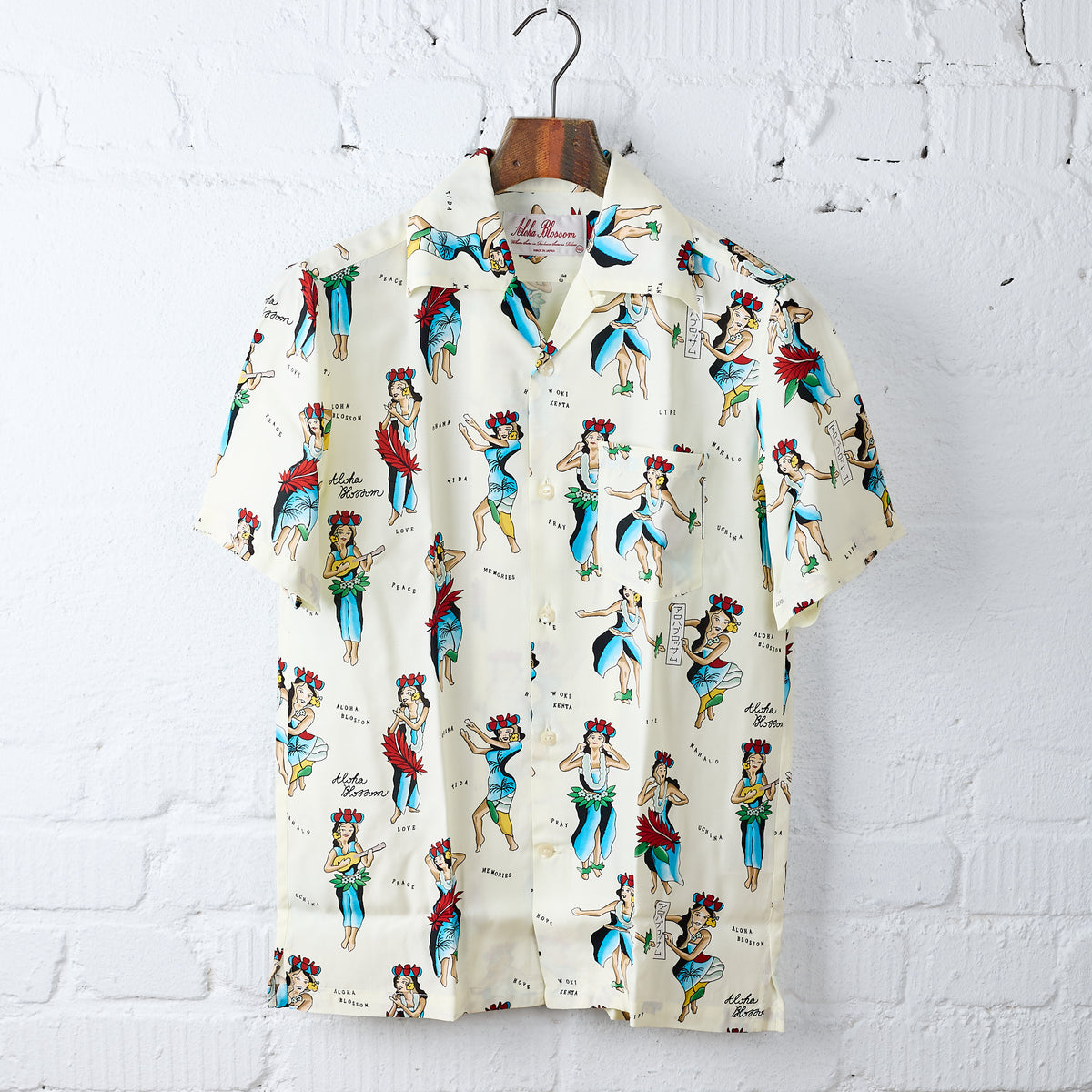 Aloha Blossom “Hula Girl” サイズ44 aloha blossom | hula girl short sleeve natural white – stuf|f-official