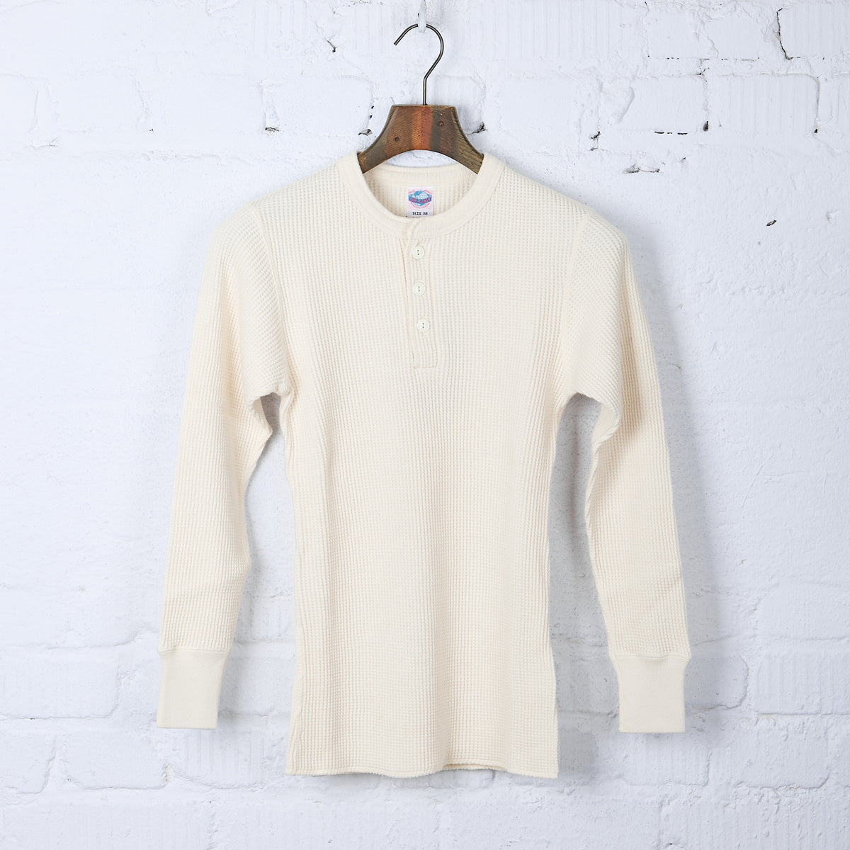 henley neck mega thermal - vanilla | jelado | made in japan – stuf