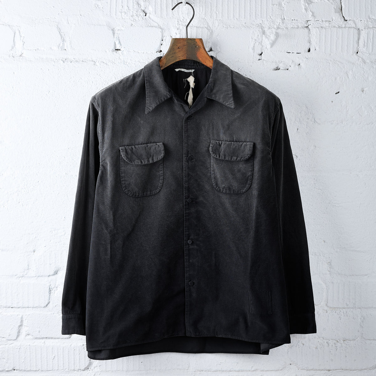 old-joe-brand-swallow-collar-