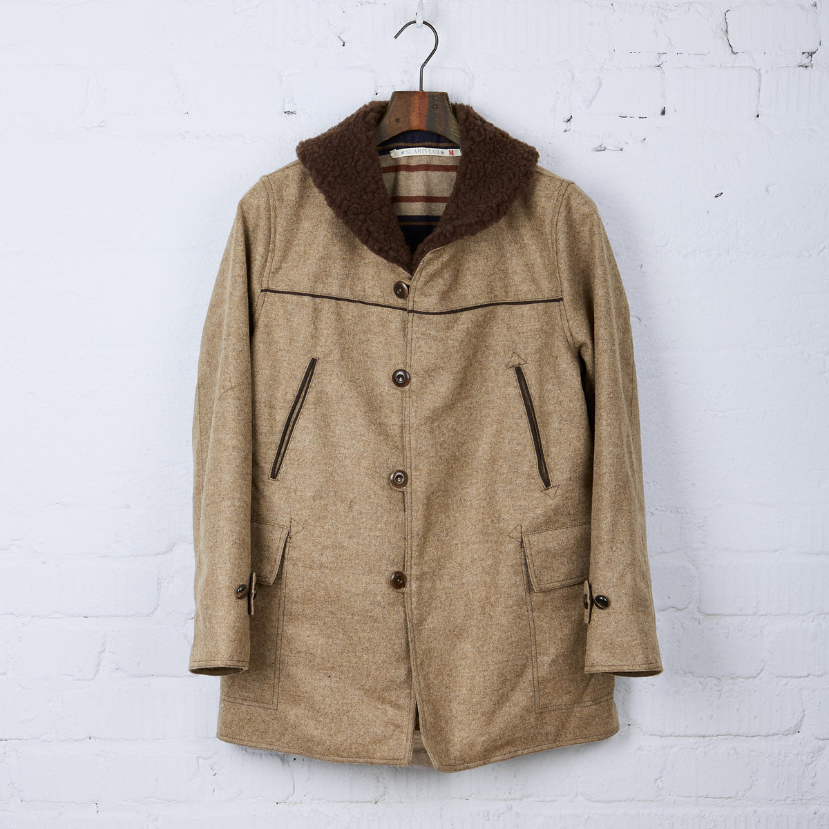 小物 digne throw shawl coat khaki digne ディニュthrow shawl coat - khakiストール - メルカリ