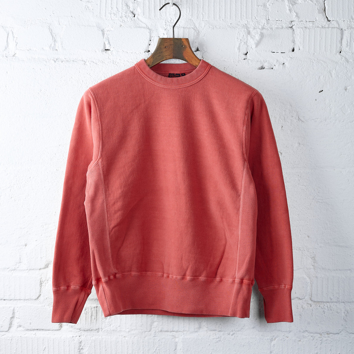 studio d'artisan | 8185 bengala dyed loopwheel sweatshirt - red