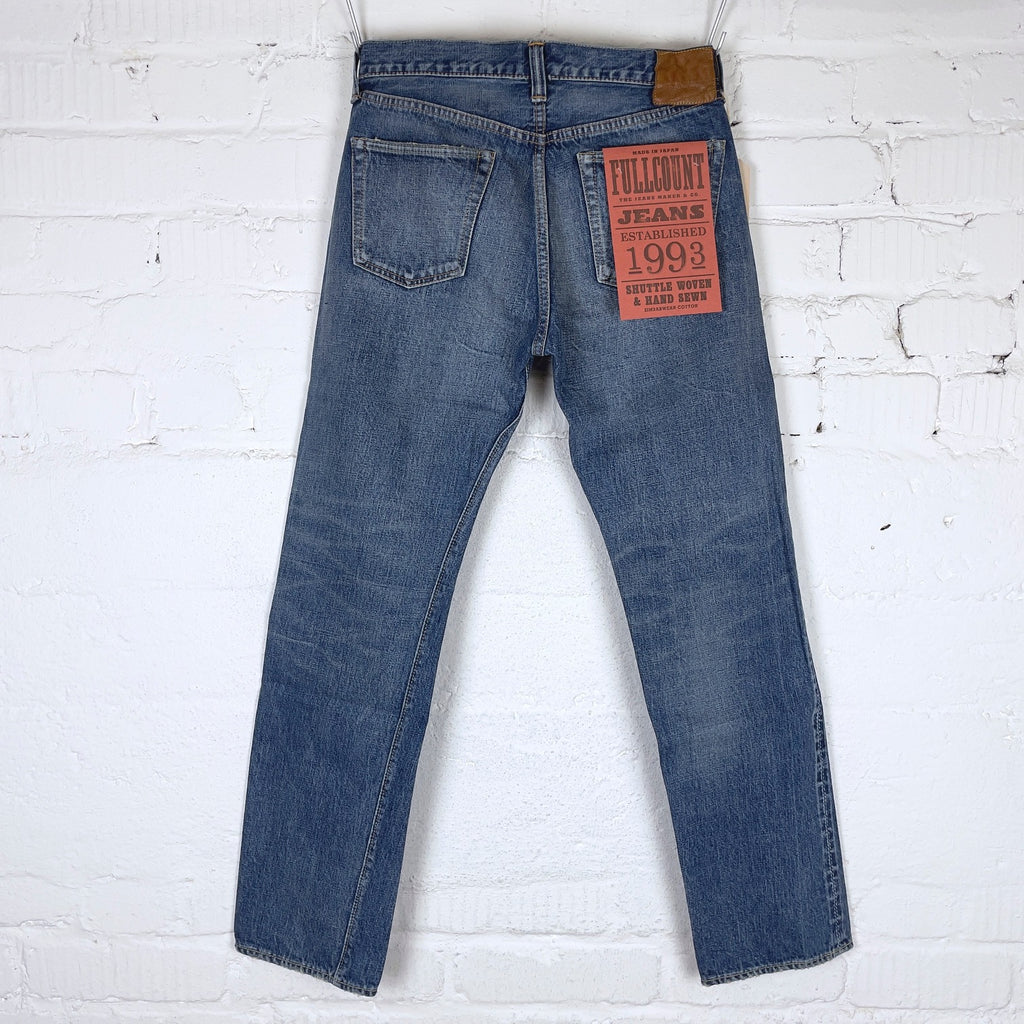 https://www.stuf-f.com/media/image/34/e5/12/fullcount-1341-1108-dartford-vintage-finished-jeans-2.jpg