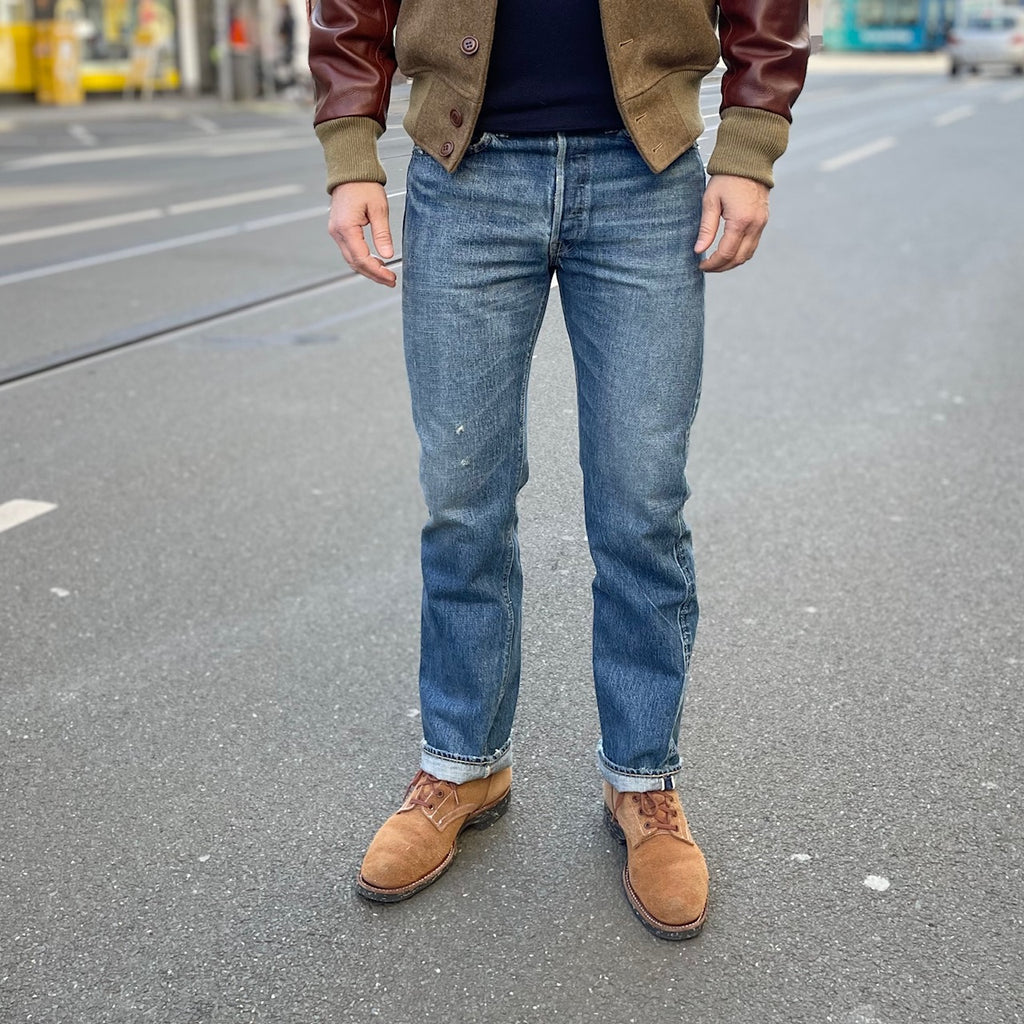 https://www.stuf-f.com/media/image/75/2f/8d/fullcount-1341-1108-dartford-vintage-finished-jeans-7.jpg