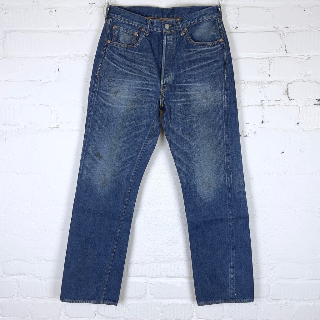 https://www.stuf-f.com/media/image/0b/5e/bf/fullcount-1344-1101-dartford-vintage-finished-jeans-1.jpg
