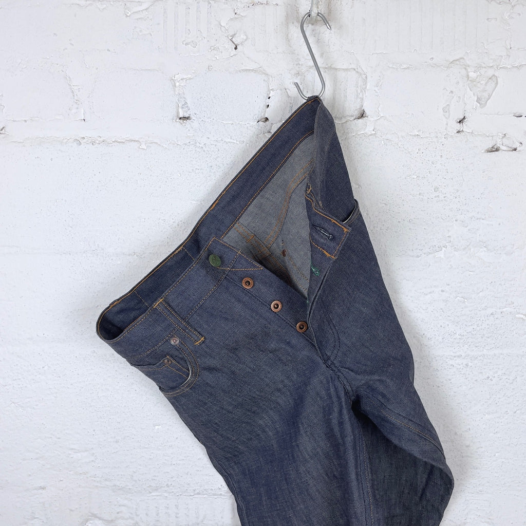 https://www.stuf-f.com/media/image/21/b8/1c/left-field-ny-greaser-11-5oz-japanese-jelt-denim-jeans-4.jpg