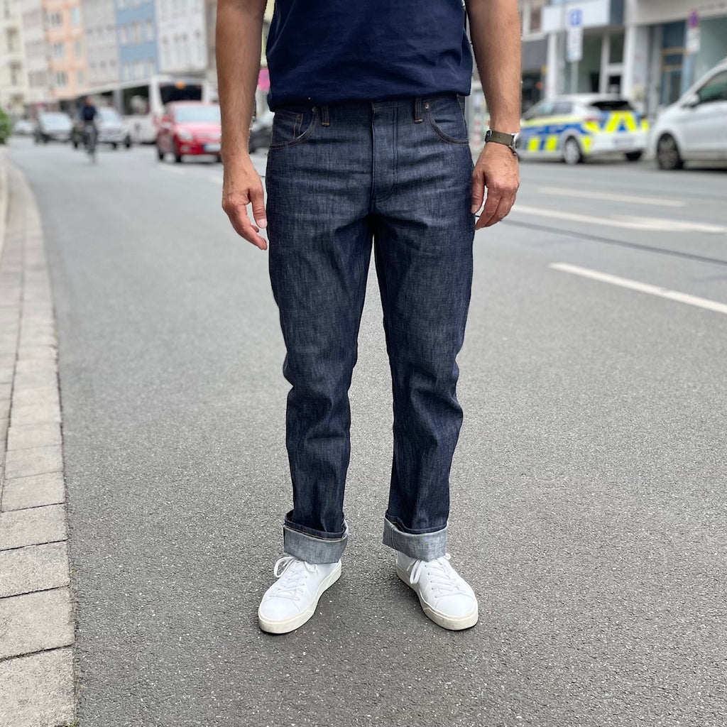 https://www.stuf-f.com/media/image/31/ef/e8/left-field-ny-greaser-11-5oz-japanese-jelt-denim-jeans-7.jpg