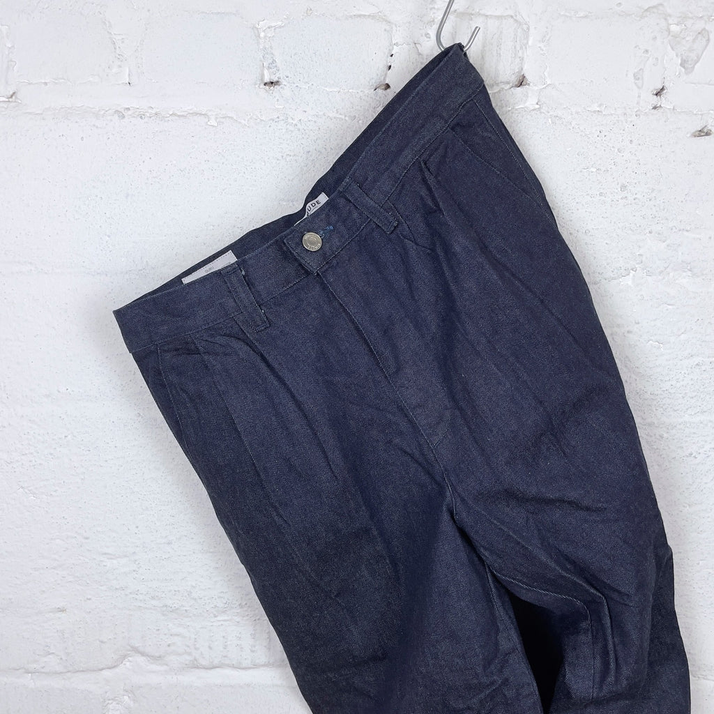 https://www.stuf-f.com/media/image/e0/76/32/nimude-guru-denim-trousers-5.jpg