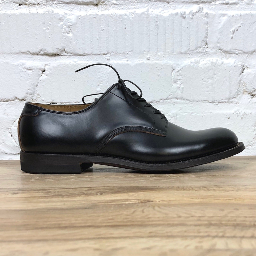 https://www.stuf-f.com/media/image/49/16/ff/phigvel-maker-co-service-shoes-black-1.jpg