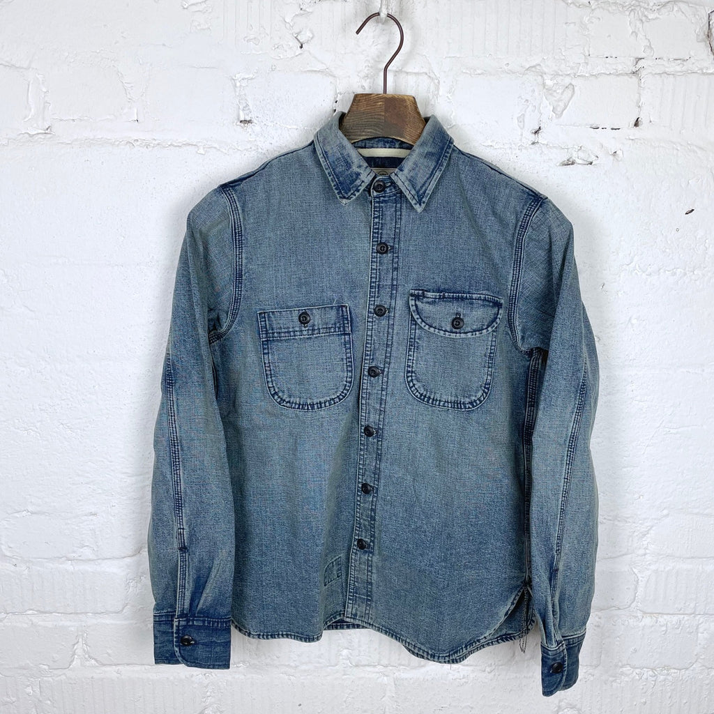 https://www.stuf-f.com/media/image/52/a0/b9/rogue-territory-washed-out-indigo-selvedge-canvas-isc-work-shirt-4.jpg