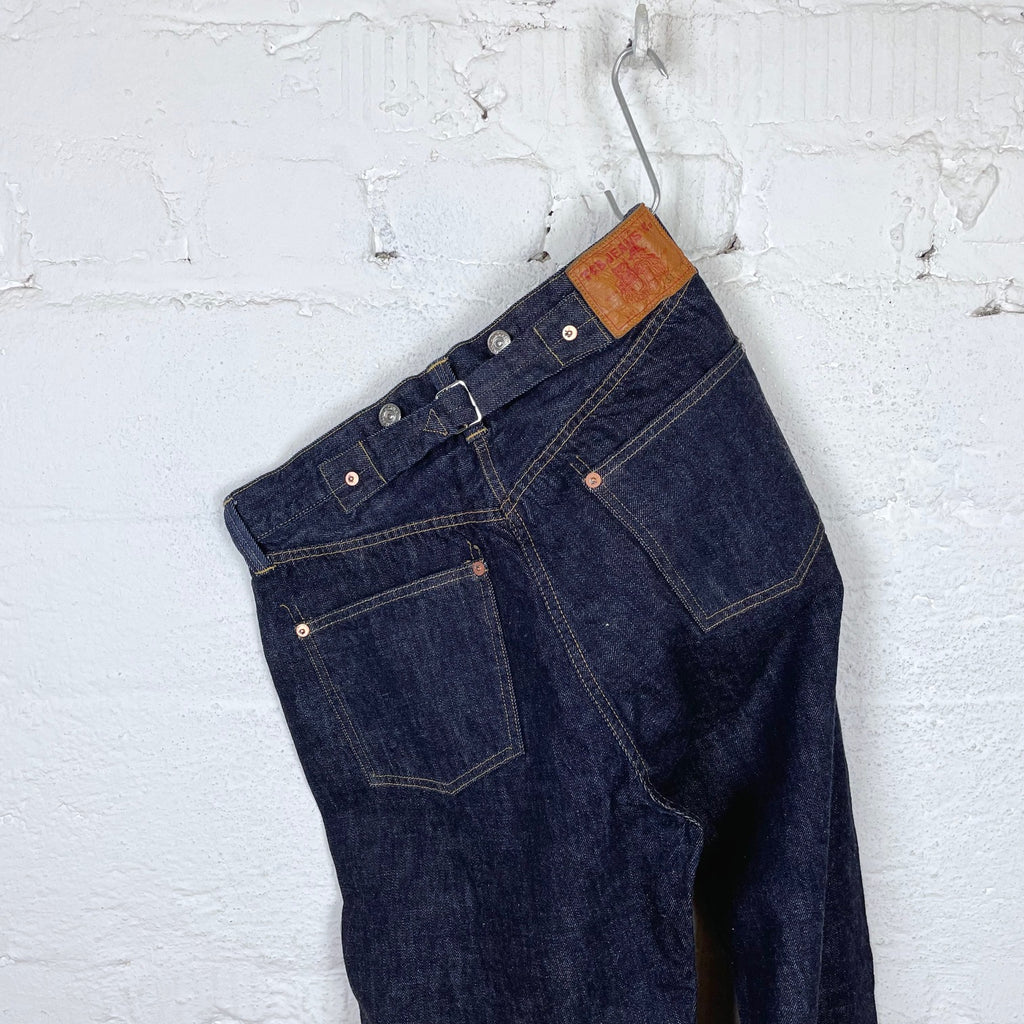 https://www.stuf-f.com/media/image/0b/5f/79/tcb-20s-jeans-2.jpg