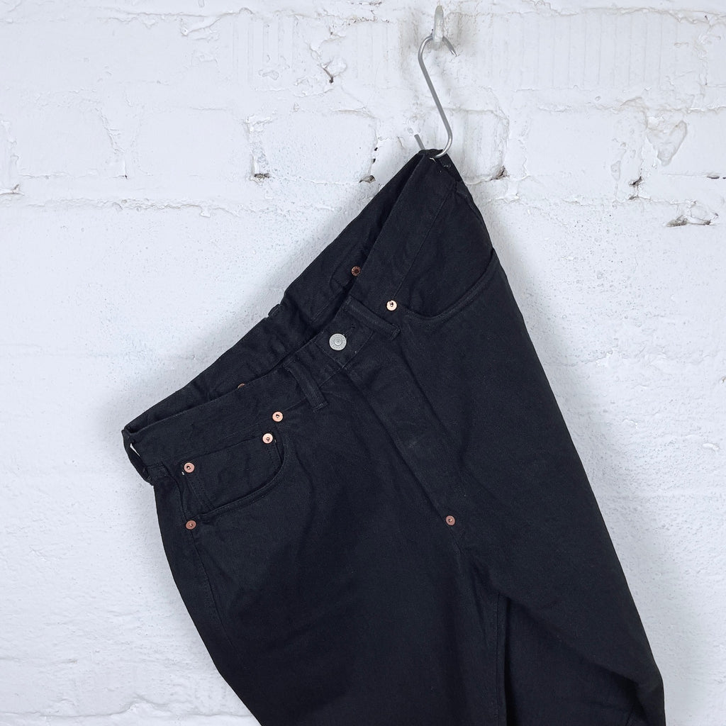 https://www.stuf-f.com/media/image/b3/67/73/tcb-30s-jeans-black-x-black-4.jpg