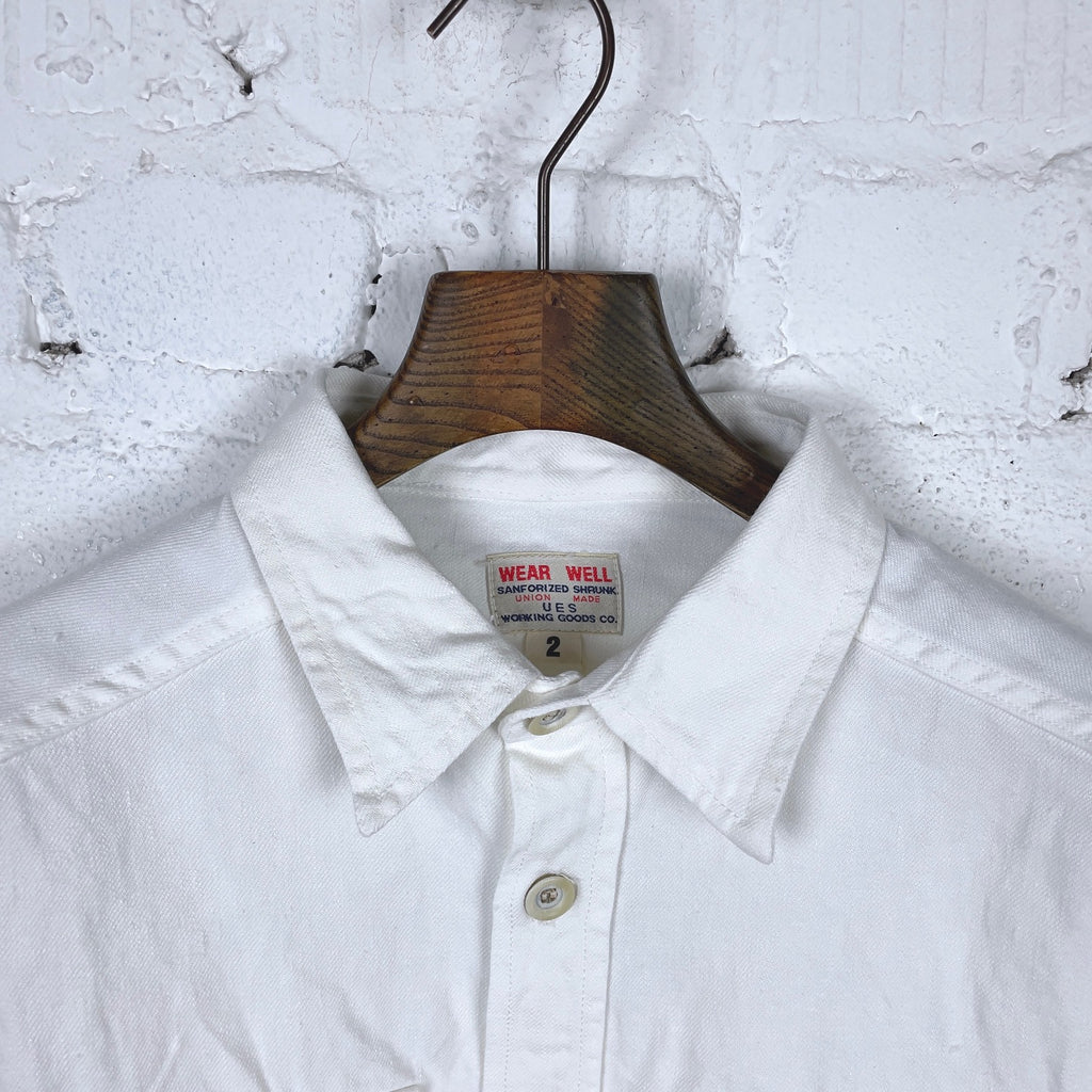 https://www.stuf-f.com/media/image/b1/45/31/ues-linen-shirt-jacket-white-2.jpg