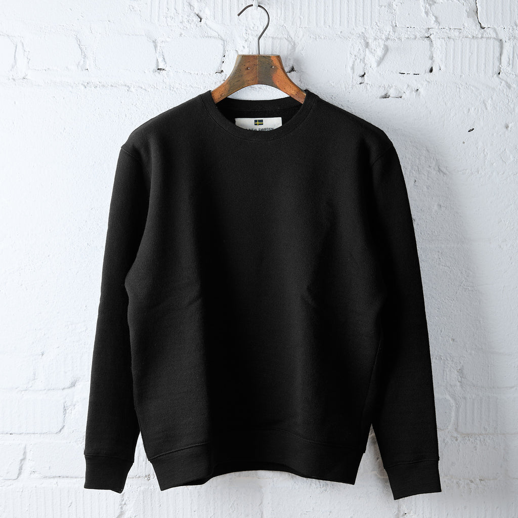 a new sweden | jämtland wool sweatshirt black