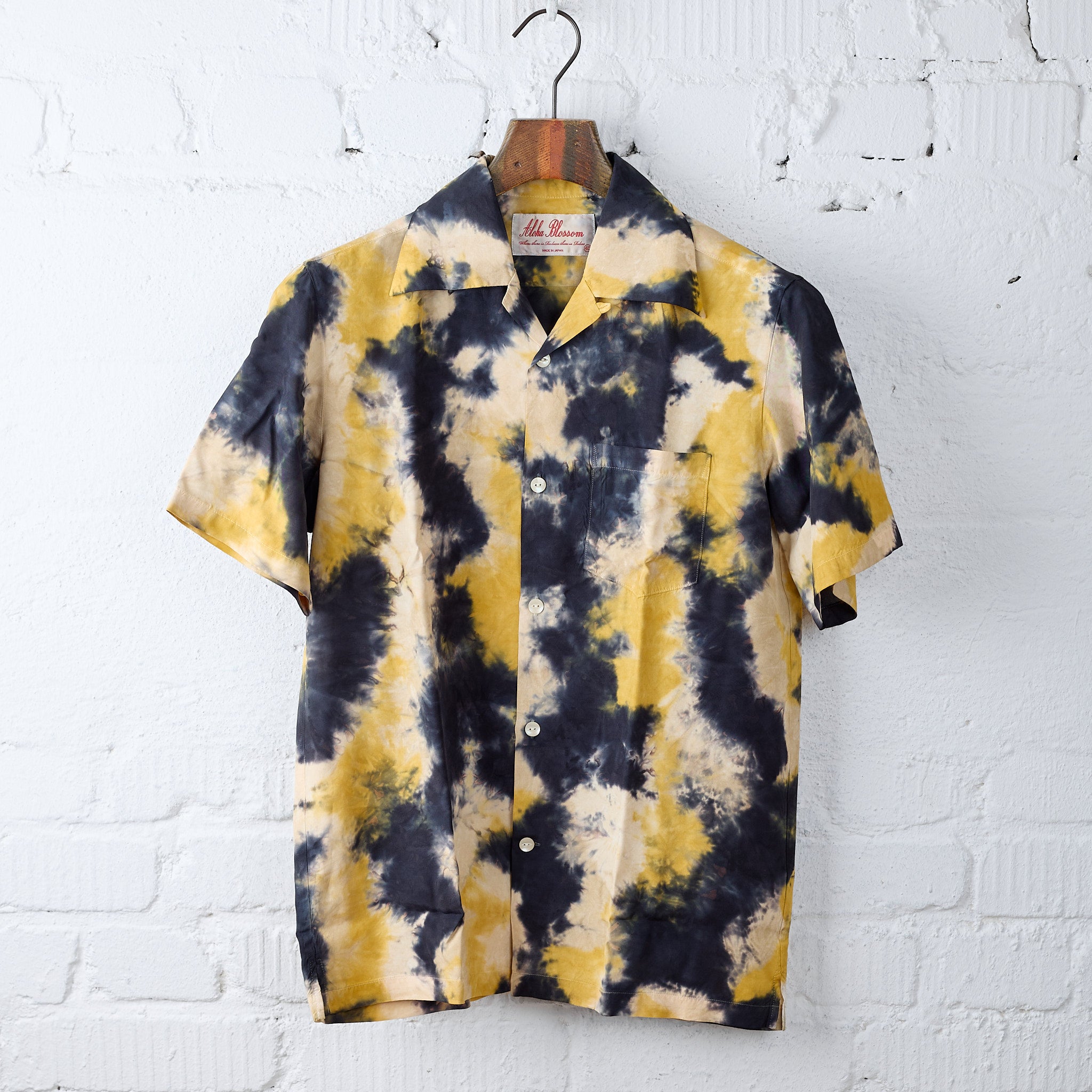 aloha-blossom-chusen-dye-short