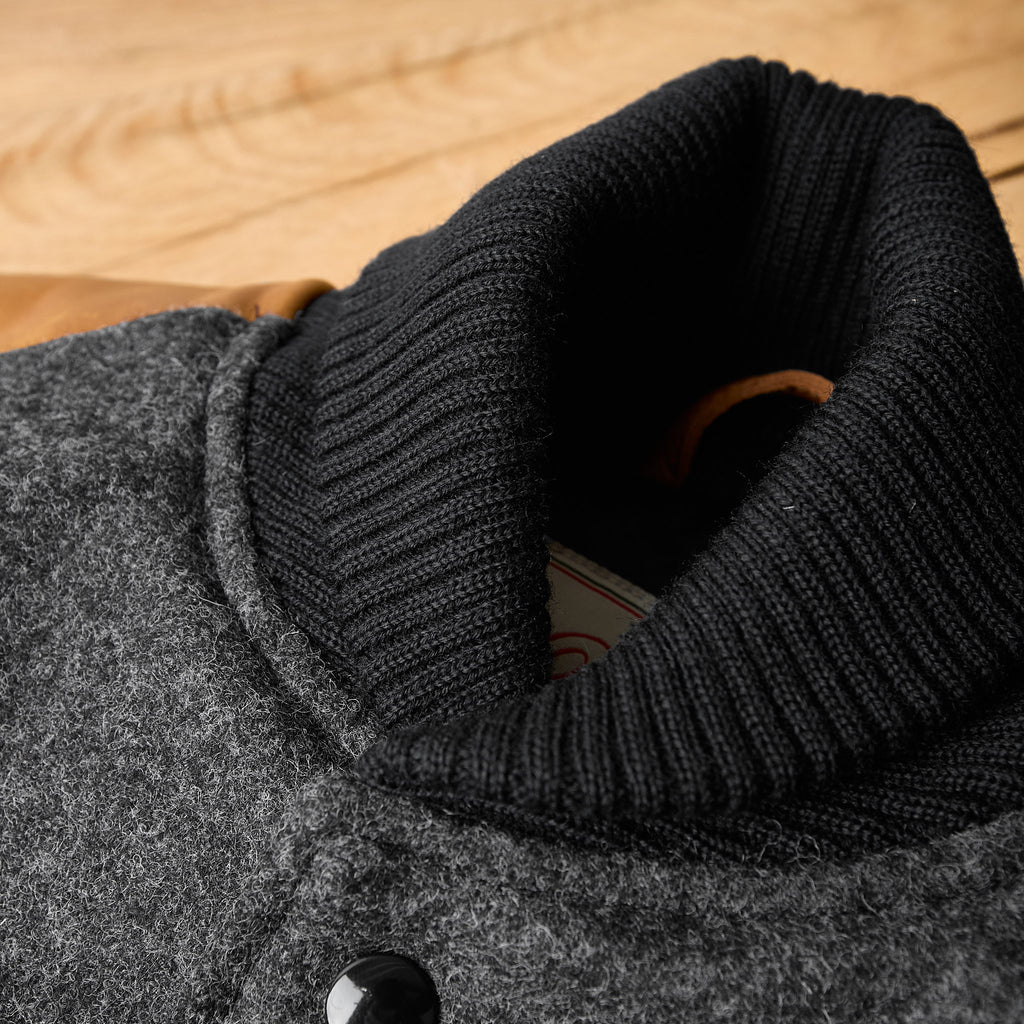 dehen 1920 | raglan varsity jacket - granite / black / antique rust - Bild 4