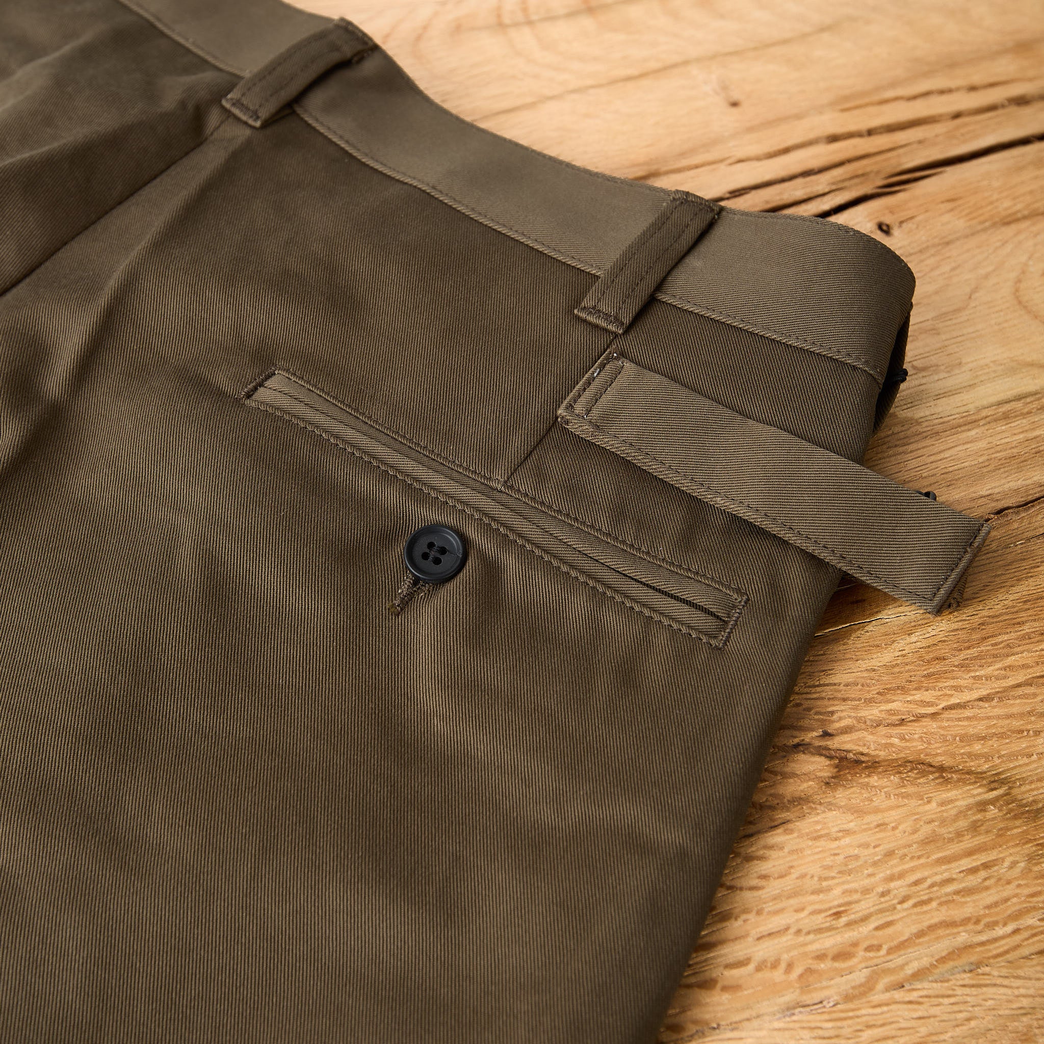 momotaro | westpoint trousers fabric dye - khaki – stuf|f-official