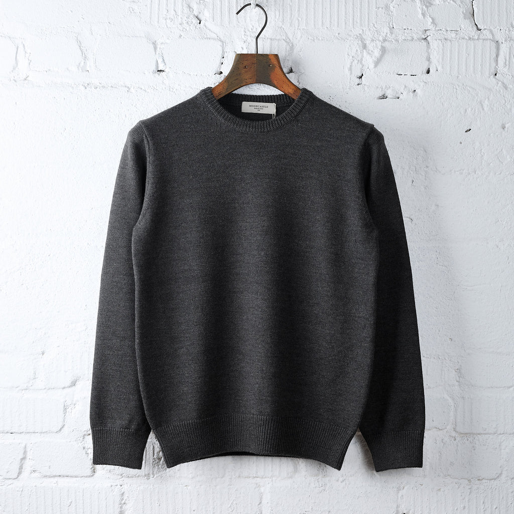 mooncastle | wo7 wool crew neck knit - dark gray