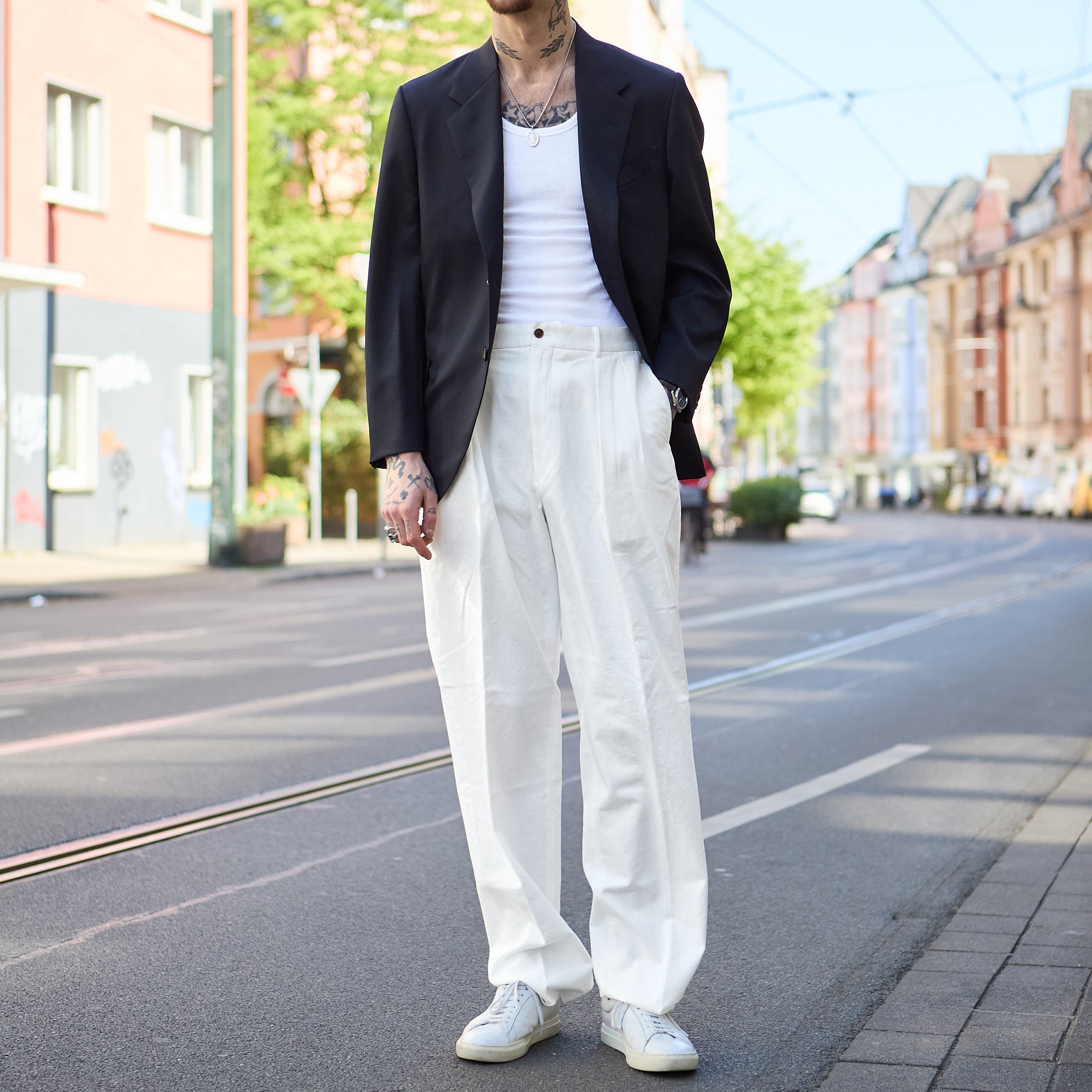 neat-25-01nc-chino-white-