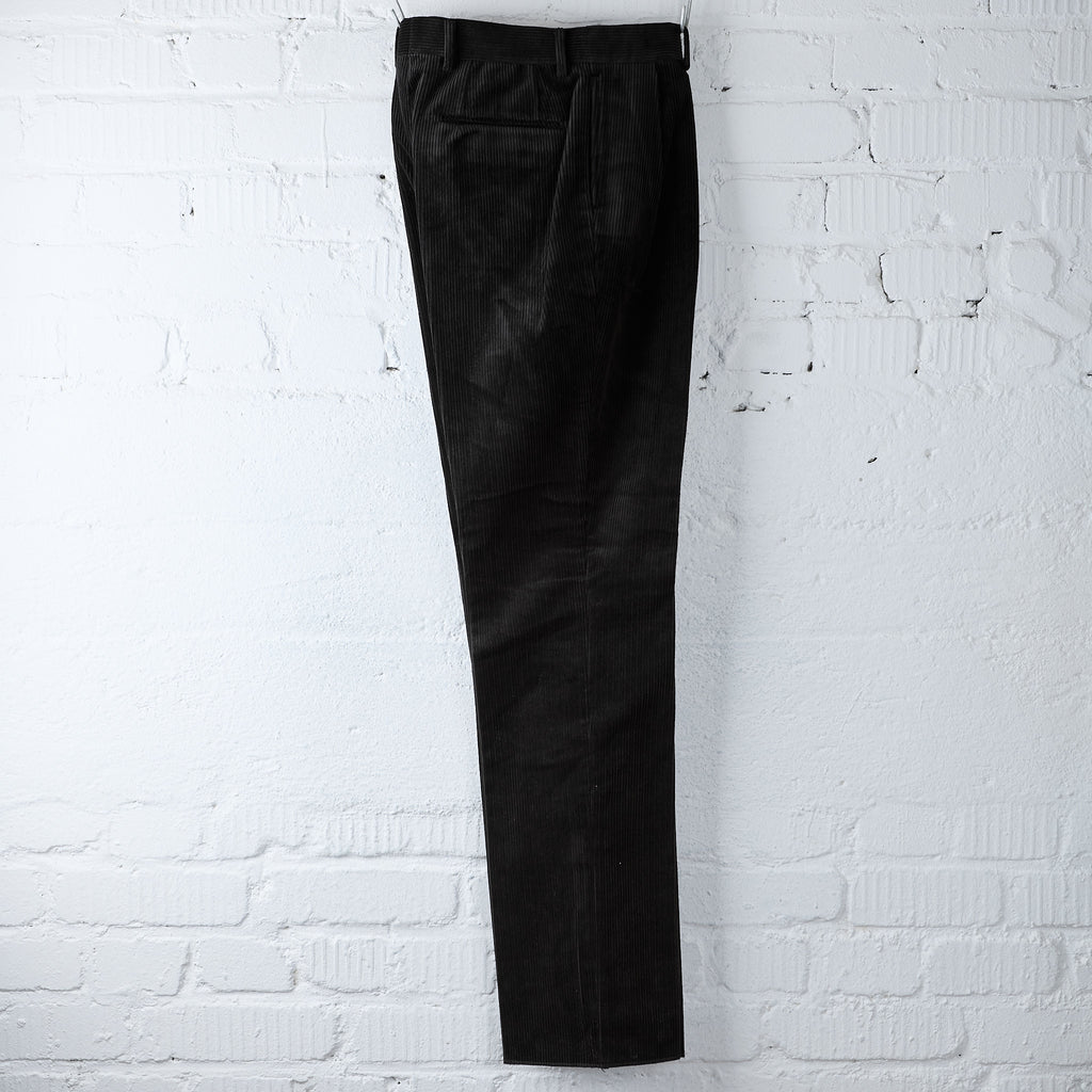neat | highdensity corduroy standard - black