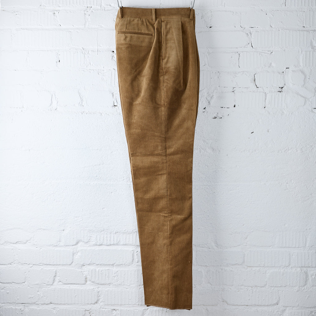 neat | highdensity corduroy standard - camel