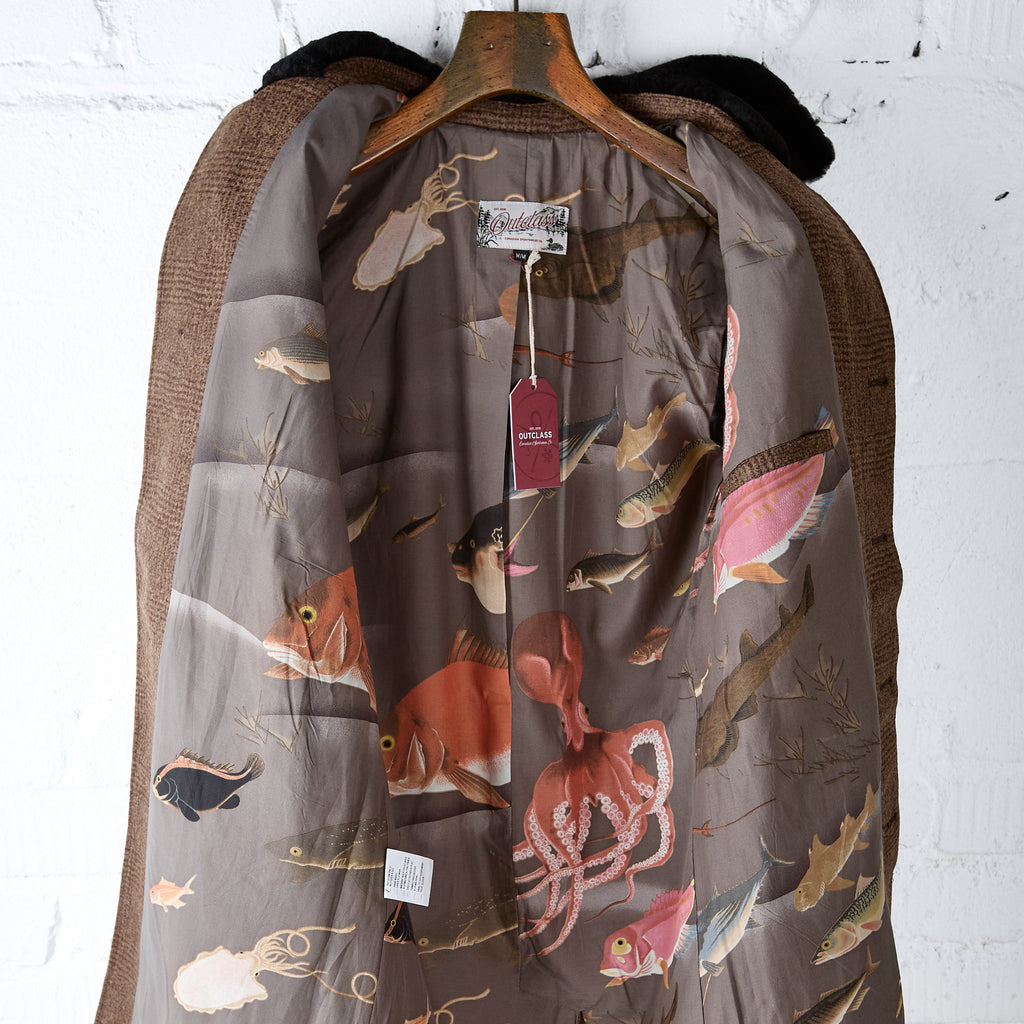 outclass | bouclé mac coat - brown - Bild 8