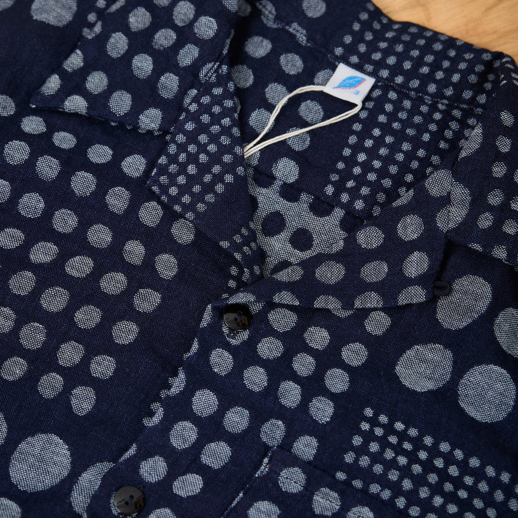 pure blue japan | ss-2232-1 jacquard open collar shirt - random dots - Bild 4