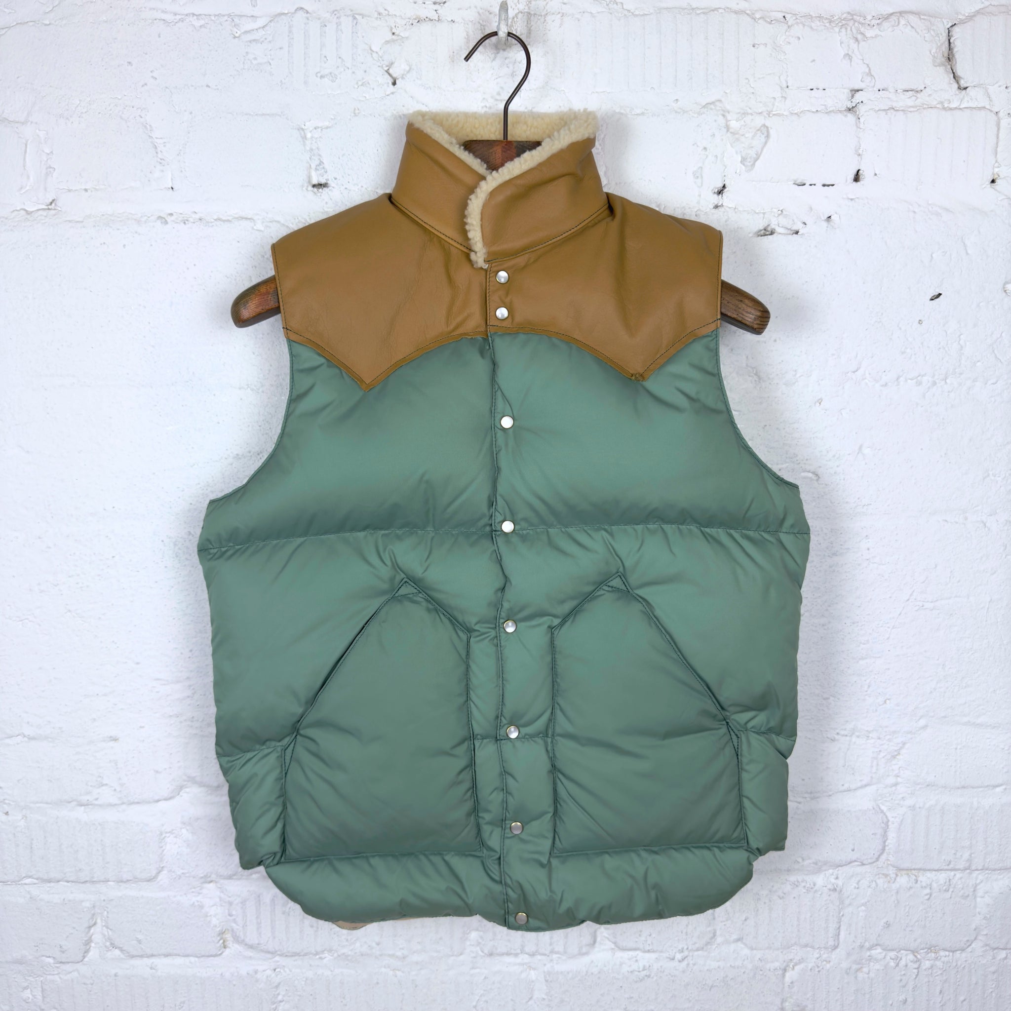 rocky mountain featherbed | christy vest emerald