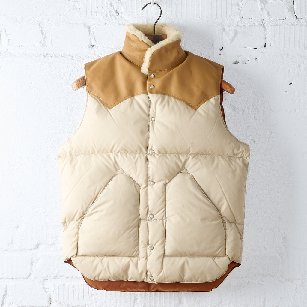 rocky mountain featherbed | christy vest l.beige