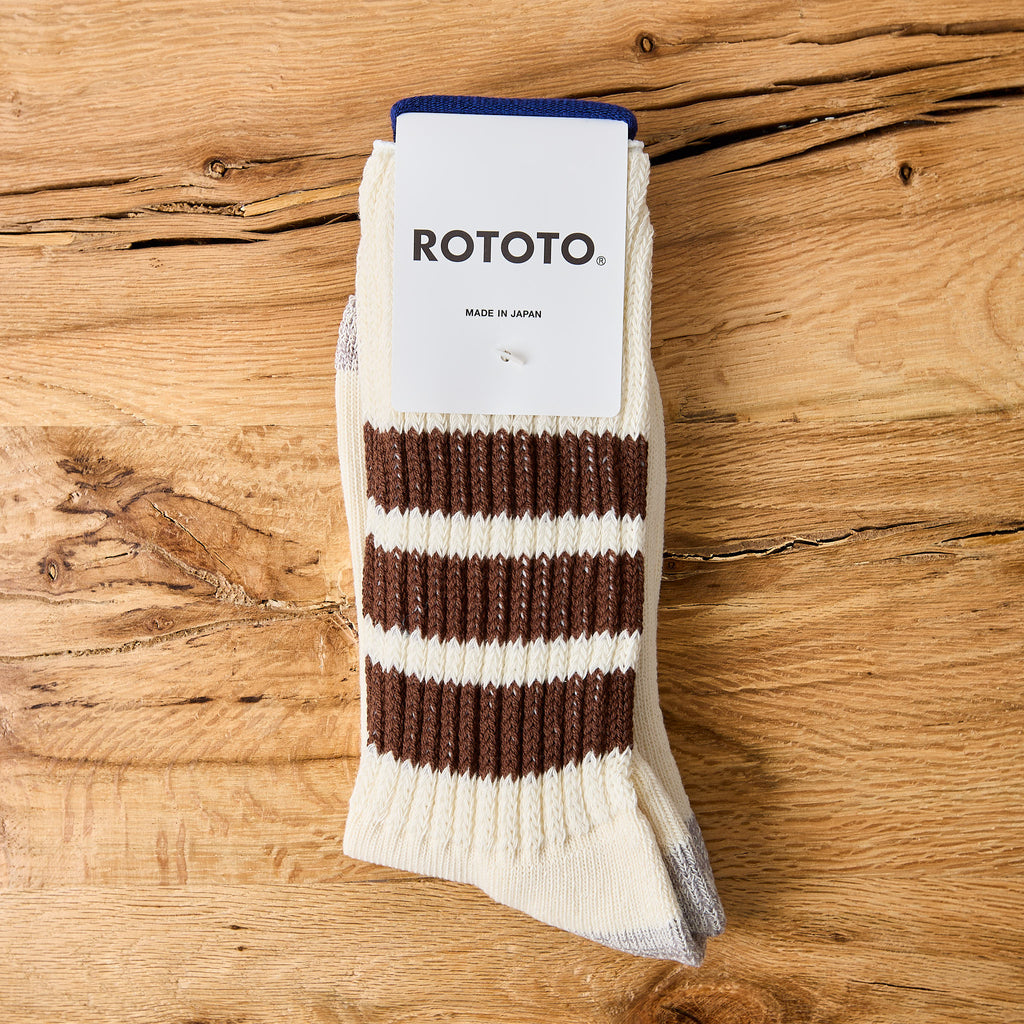 rototo | r1255 coarse ribbed old school crew socks - brown