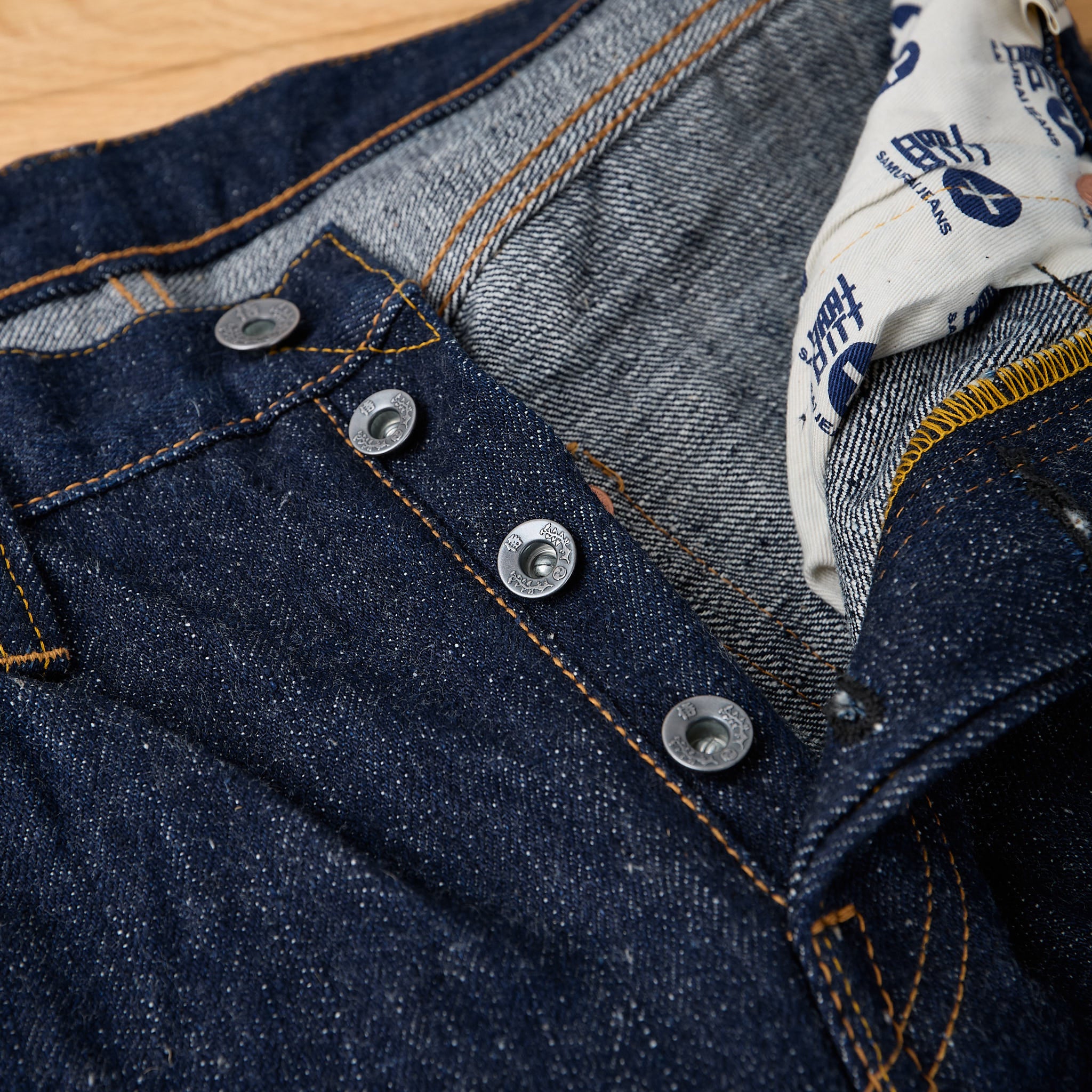 samurai-jeans-s211ax-_ai-