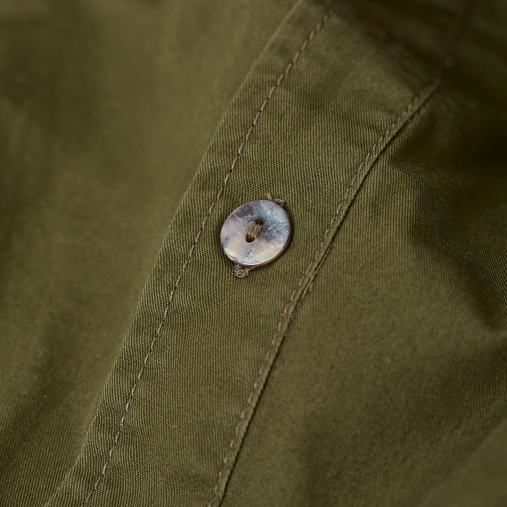 scarti lab | shirt 312 sg514 - olive - Bild 6