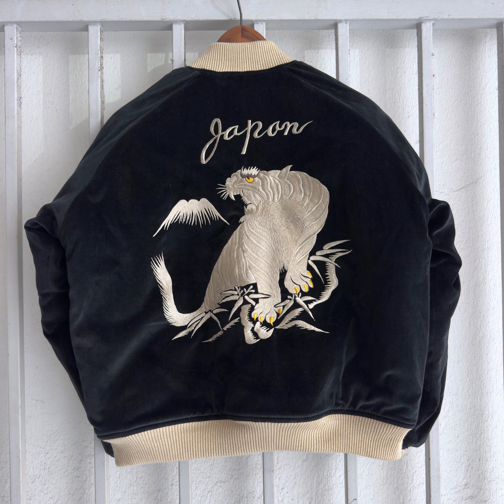the real mccoy's | souvenir suka jacket / tiger and eagle – stuf|f