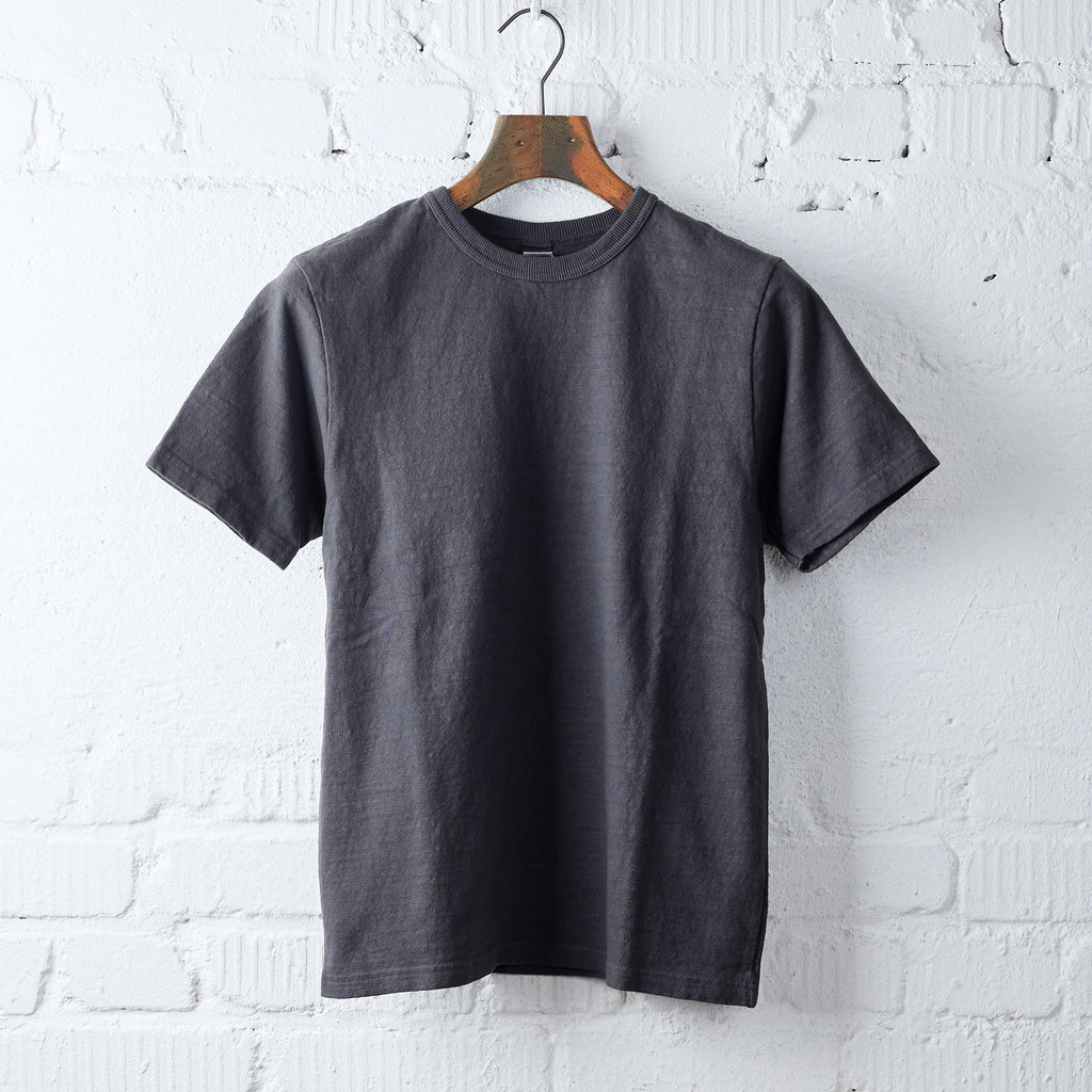 ues | no. 8. slub nep t-shirt - steel gray