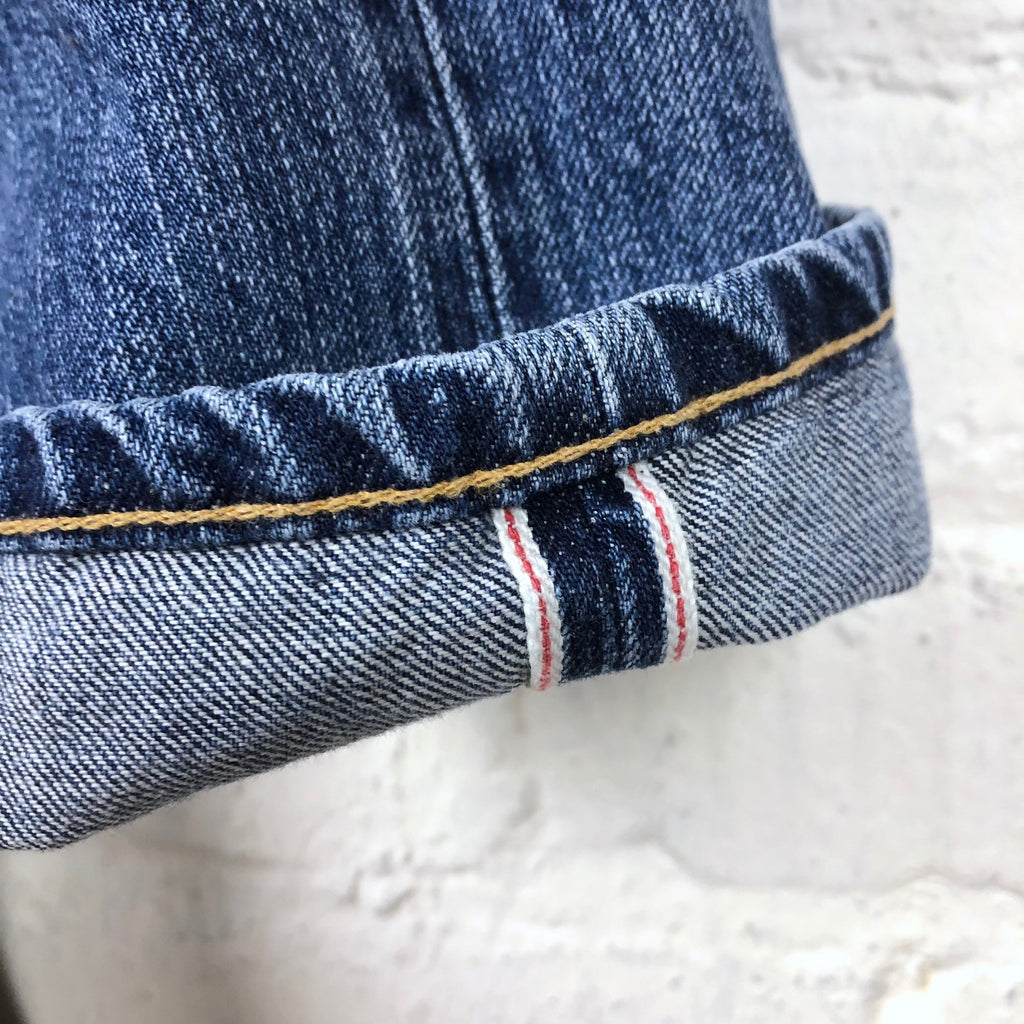https://www.stuf-f.com/media/image/41/93/5a/3sixteen-ct-101xs-stonewashed-jeans-4.jpg