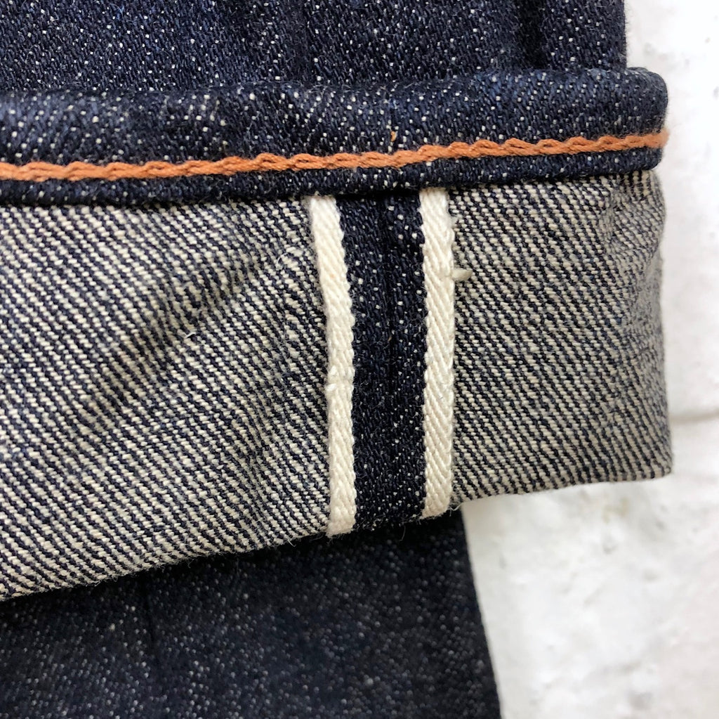 https://www.stuf-f.com/media/image/24/af/7c/Burgus-Plus-850-17-Slim-Tapered-Selvedge-Jeans-3.jpg