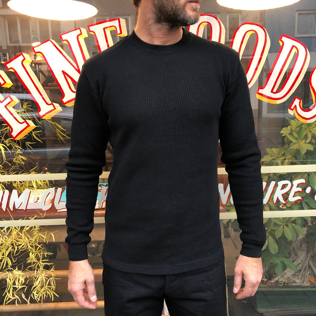 https://www.stuf-f.com/media/image/b2/f4/bc/addict-clothes-acv-tm01-heavy-weight-waffle-crew-shirt-black-4.jpg