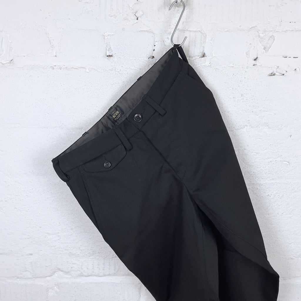 https://www.stuf-f.com/media/image/e8/47/c2/addict-clothes-acv-tr01kt-katsuragi-cotton-work-trousers-black-1.jpg