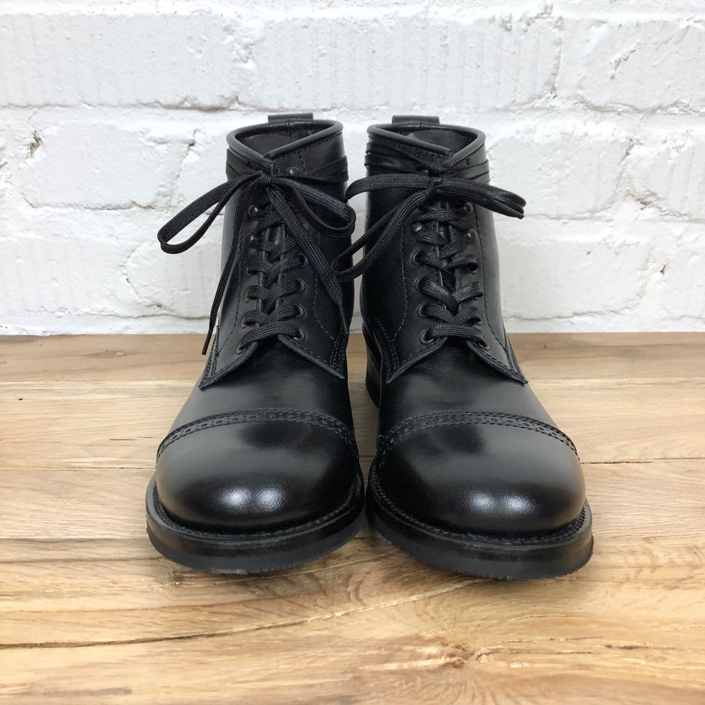 https://www.stuf-f.com/media/image/3c/d5/4d/addict-clothes-horsehide-leather-lace-up-boots-black-4.jpg