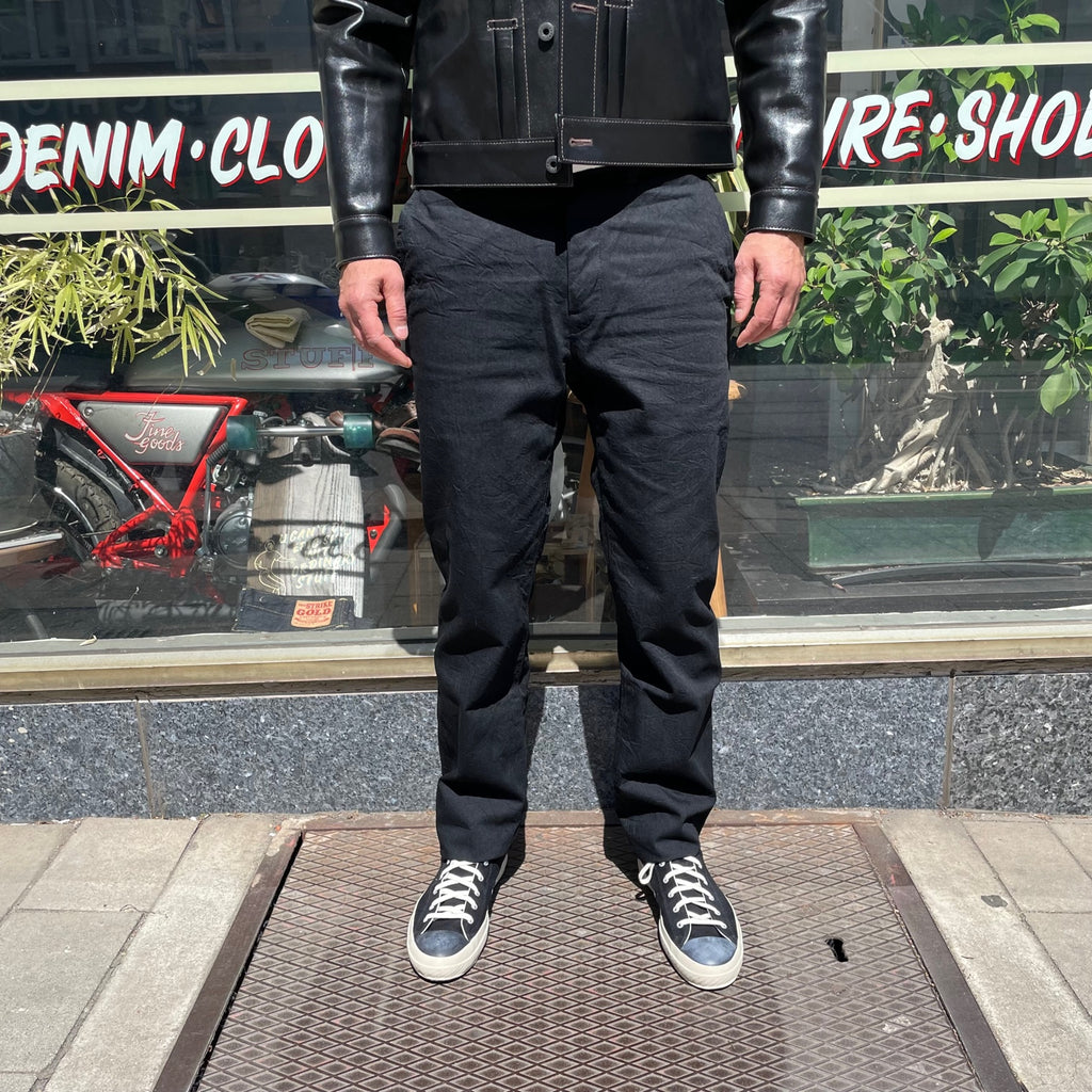 https://www.stuf-f.com/media/image/d0/42/6f/addict-clothes-x-fullcount-acv-tr01fc-denim-work-trousers-black-4.jpg