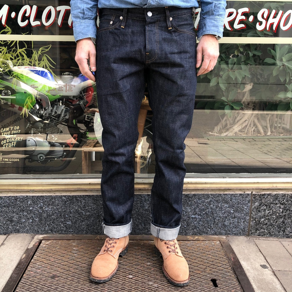 https://www.stuf-f.com/media/image/f4/aa/52/big-john-rare-r009-slim-jeans-1.jpg