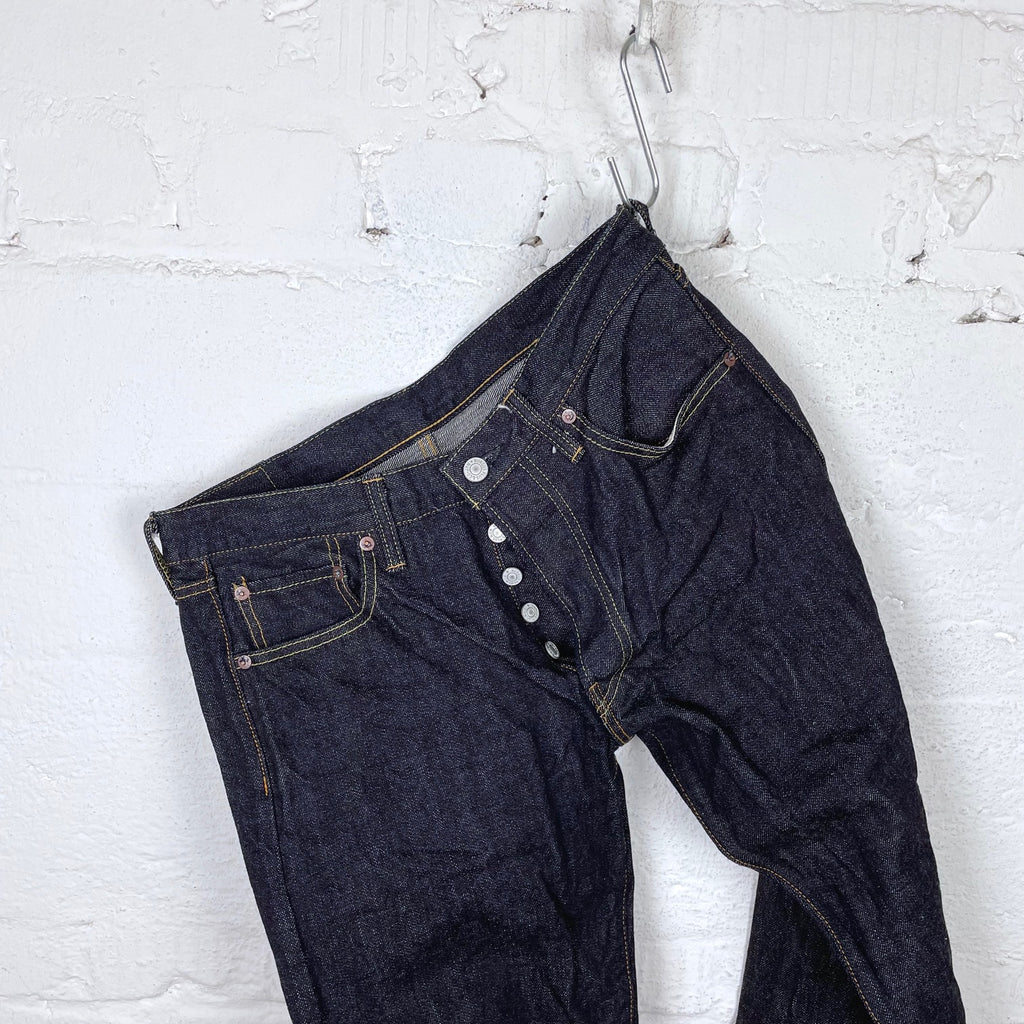 https://www.stuf-f.com/media/image/9a/de/49/burgus-plus-770-22-standard-selvedge-jeans-3.jpg
