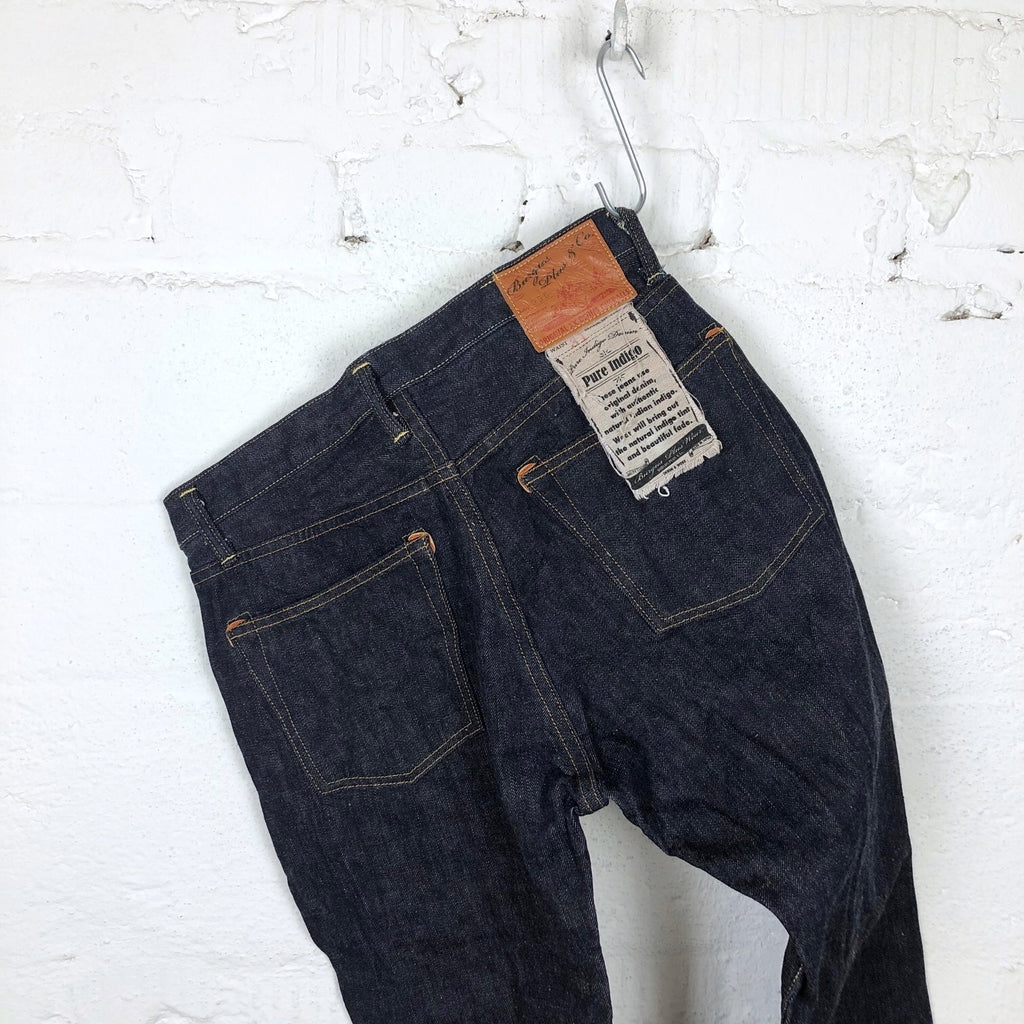 https://www.stuf-f.com/media/image/8f/fb/a7/burgus-plus-955-xx-natural-indigo-selvedge-jeans-1955-model-1-edited.jpg