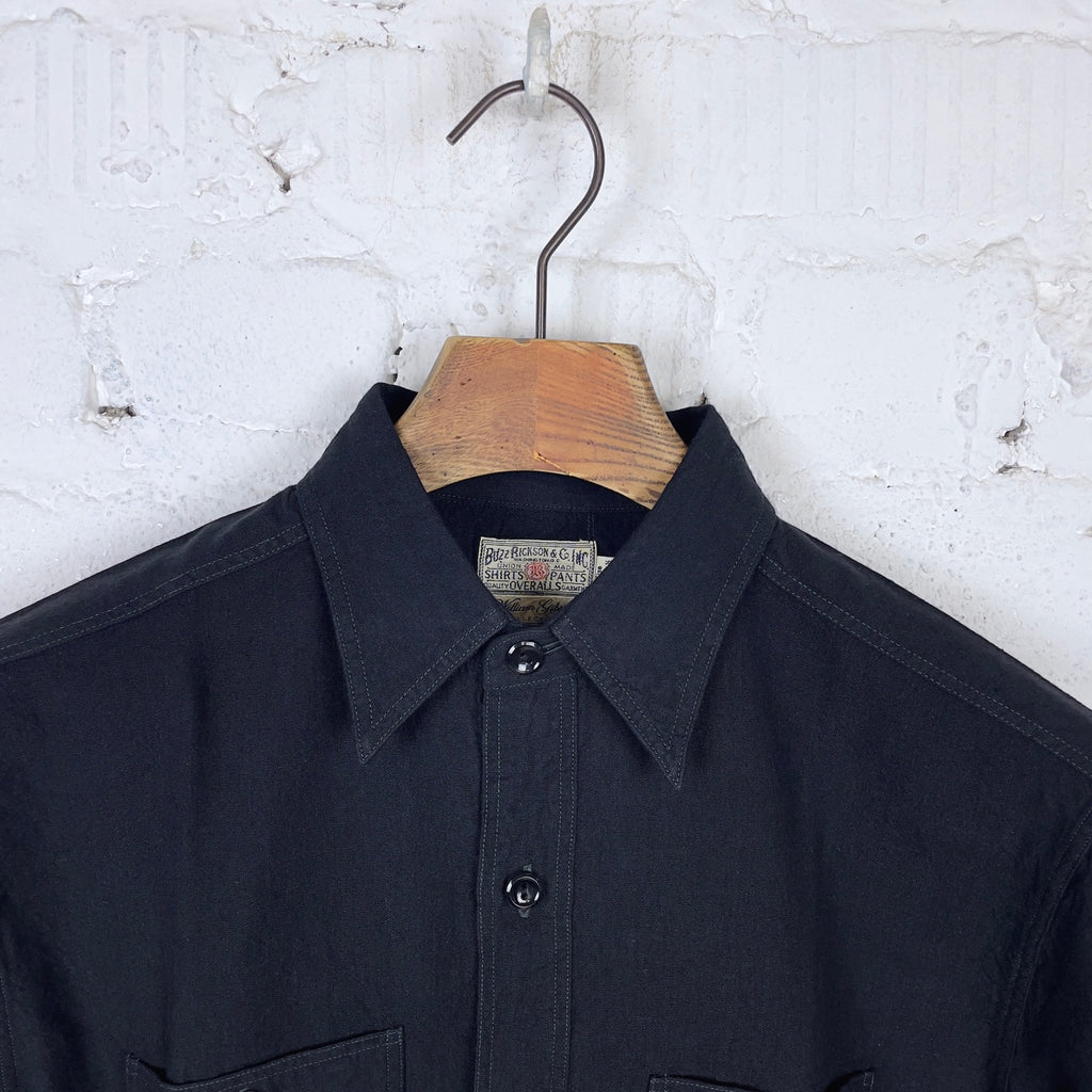 https://www.stuf-f.com/media/image/52/e1/c8/buzz-ricksons-br29143-william-gibson-collection-black-chambray-work-shirts-4.jpg