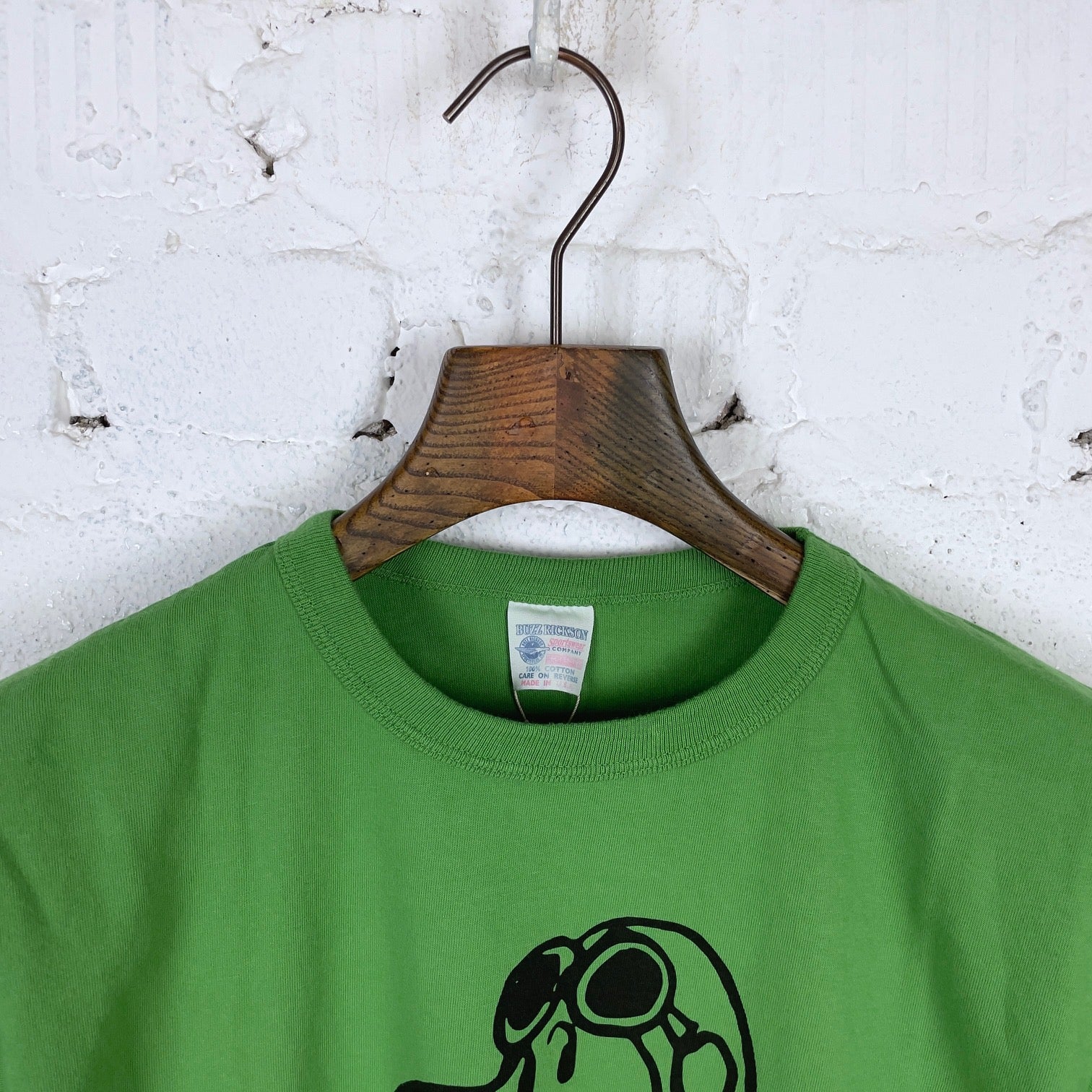 buzz rickson's x peanuts | a-2 snoopy tee- green – stuf|f-official
