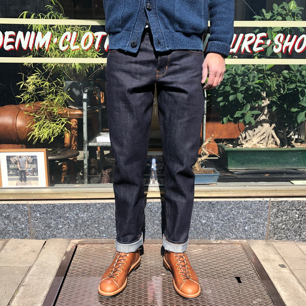https://www.stuf-f.com/media/image/91/a7/e4/dyemond-goods-dmg-rt01-jeans-4.jpg