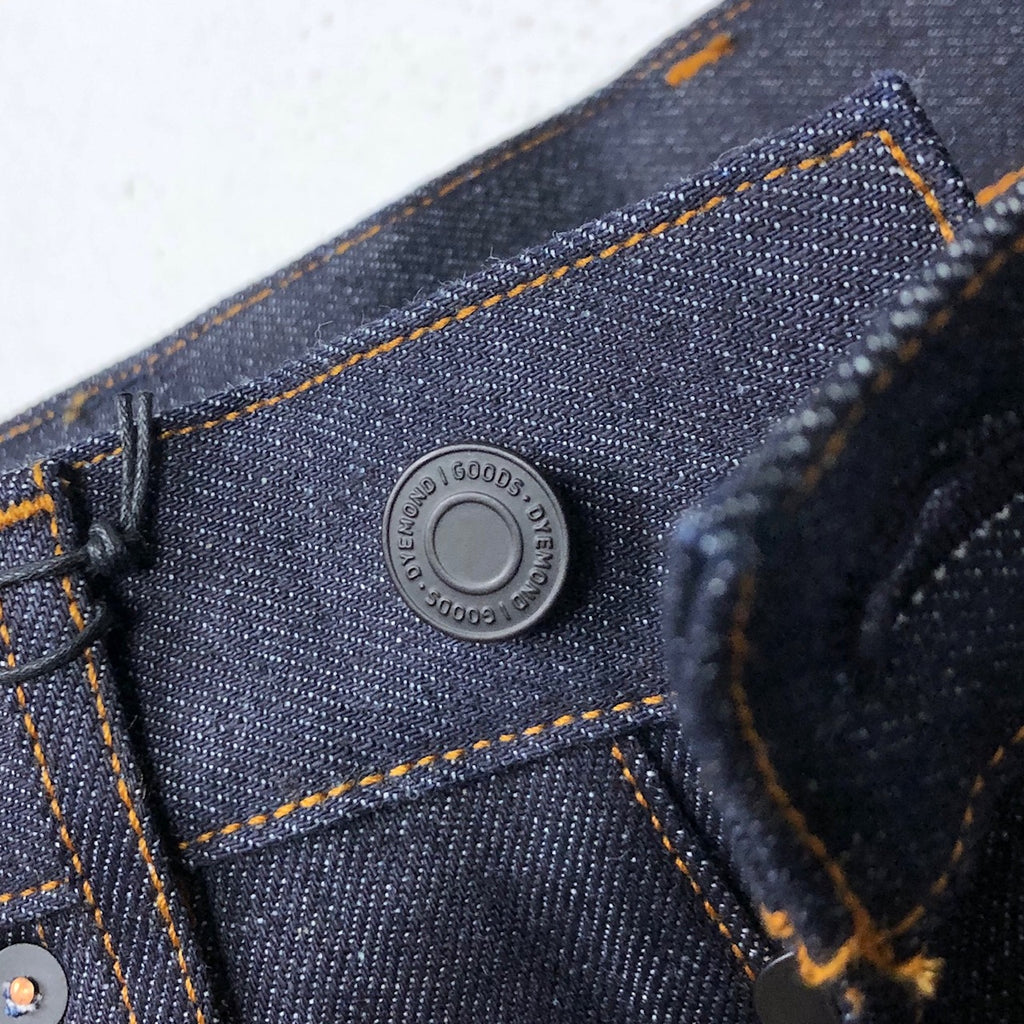 https://www.stuf-f.com/media/image/98/57/g0/dyemond-goods-x-stuff-rt-stuff-collab-jeans-6.jpg