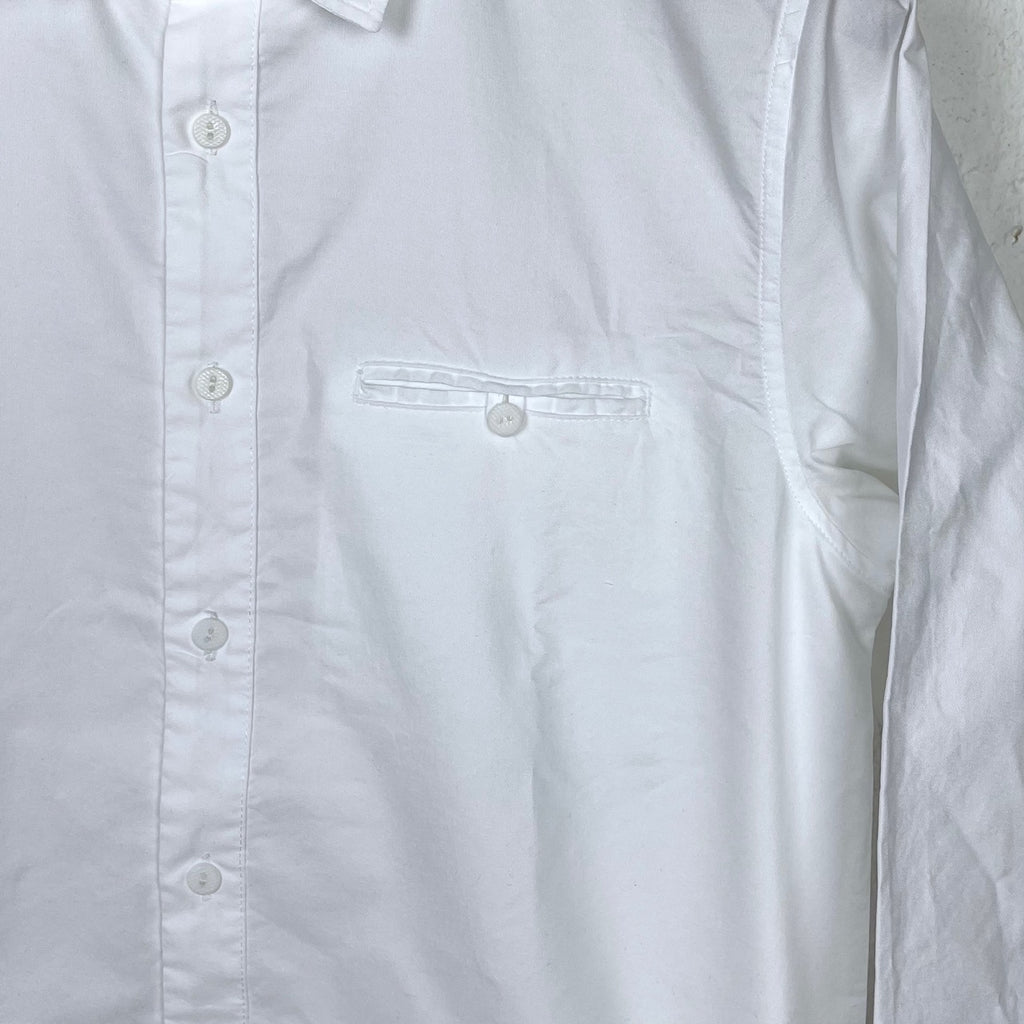 https://www.stuf-f.com/media/image/eb/fd/6c/fit-and-craft-x-stuff-white-oxford-shirt-3.jpg