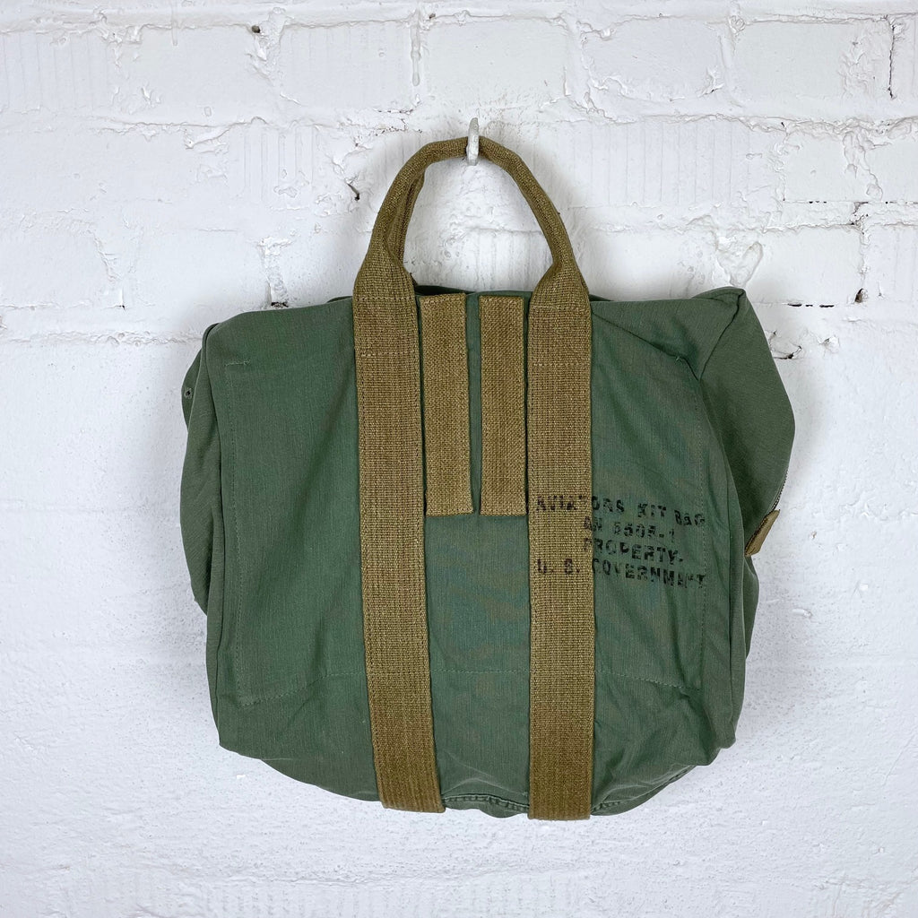https://www.stuf-f.com/media/image/96/2f/49/fortela-aviator-bag-green-1.jpg
