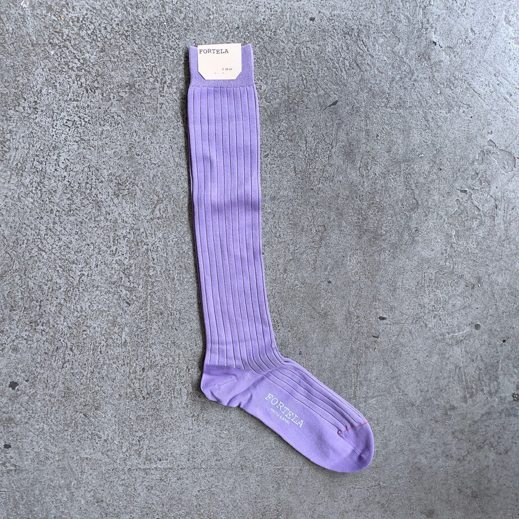 https://www.stuf-f.com/media/image/d6/6c/50/fortela-socks-lavender-1.jpg