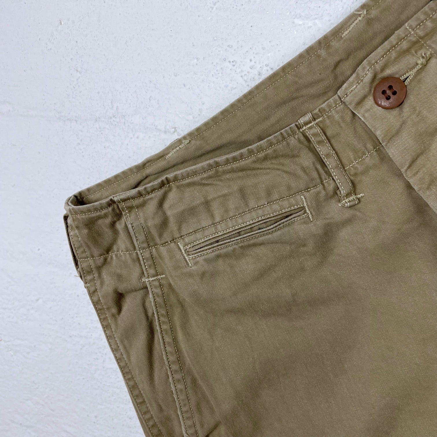 41 khaki vintage finish | jelado | made in japan – stuf|f